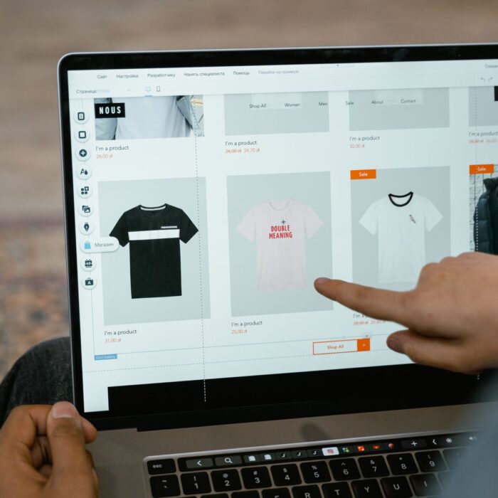 Retro Motor Print T-Shirt